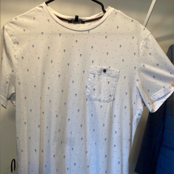 2 Rw&Co t-shirts! Good condition - Picture 3 of 4